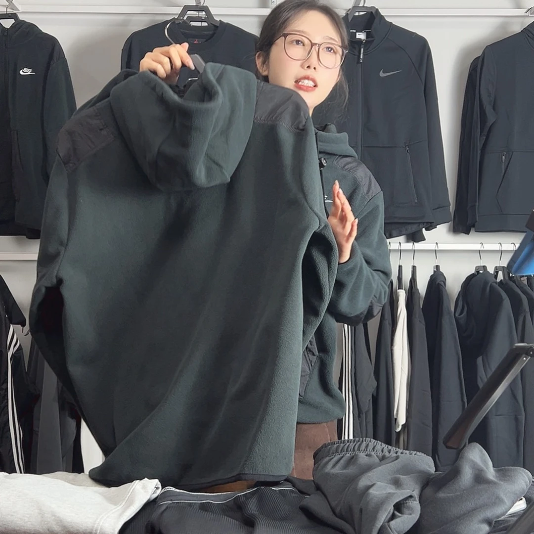 4883黑色M码110-130斤不退换