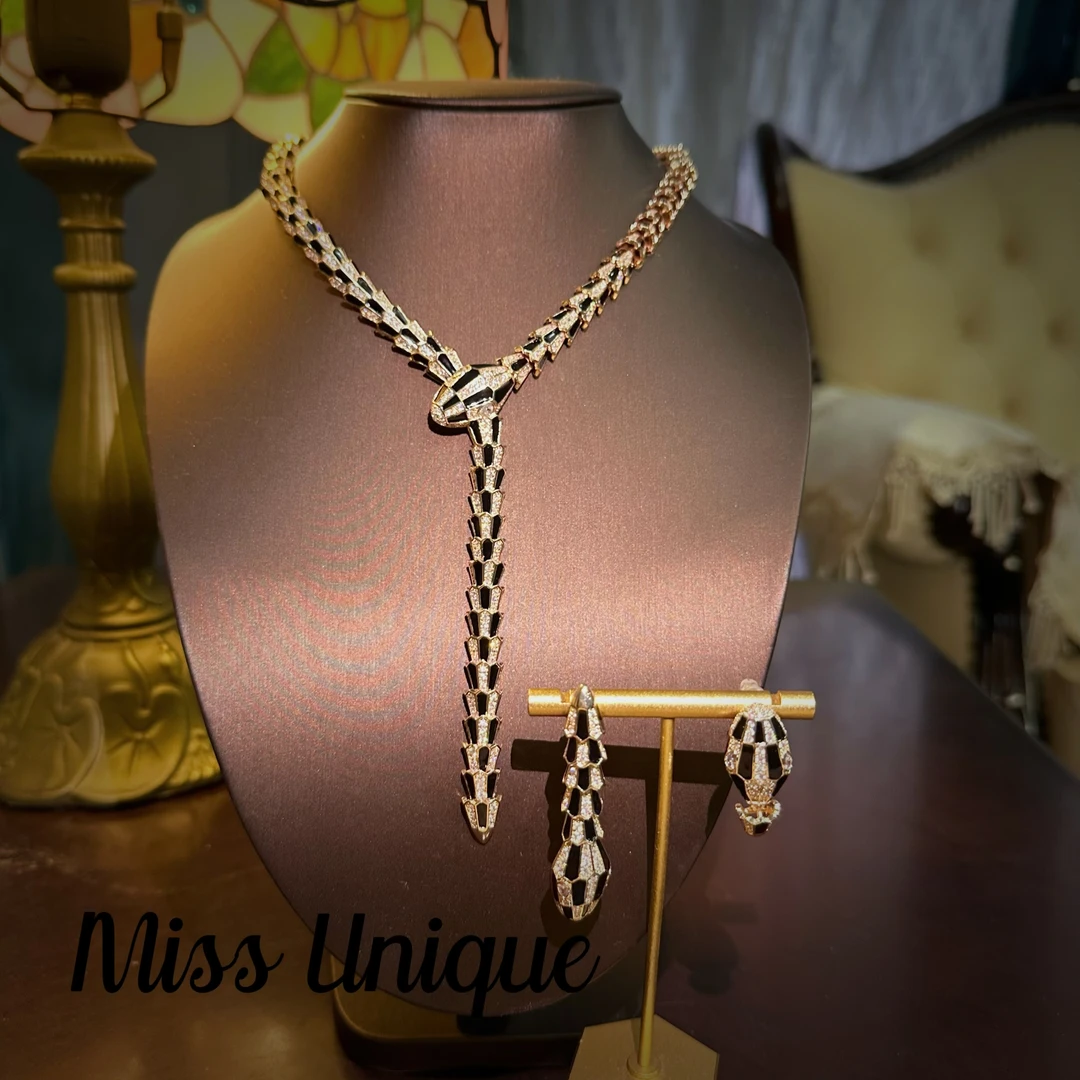 S6339黑白菱形蛇项链套装