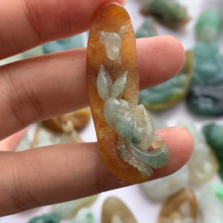 定制翡翠未镶嵌翡翠