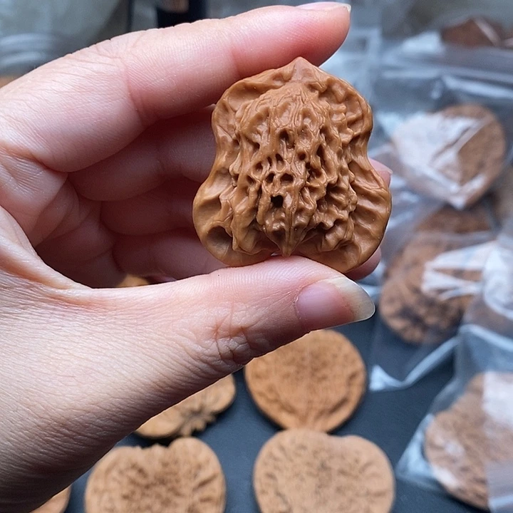 吊坠文玩核桃扁葫芦一个