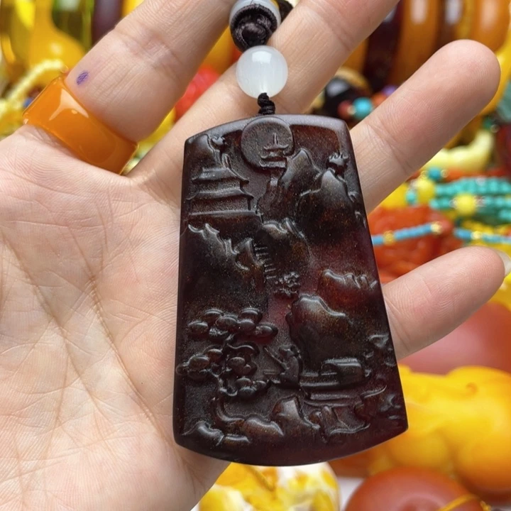 树脂制品1号雕刻吊坠