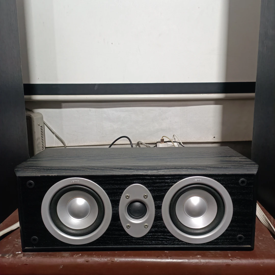 9新 JAMO/尊宝 尊宝  型号E 3CEN  双四寸中置一只  运费自理