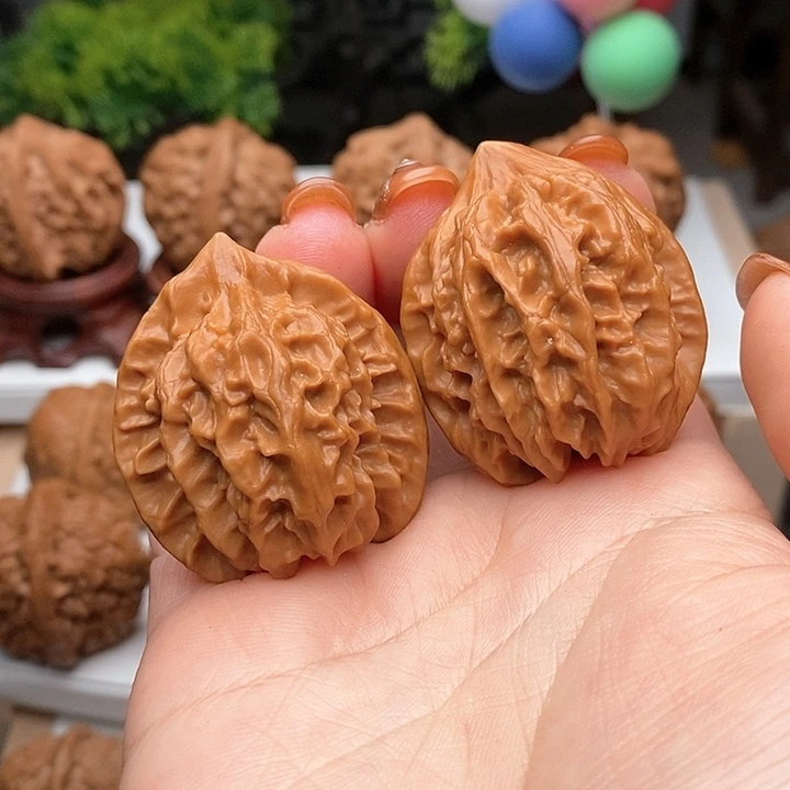 文玩核桃把件人****舜大龙