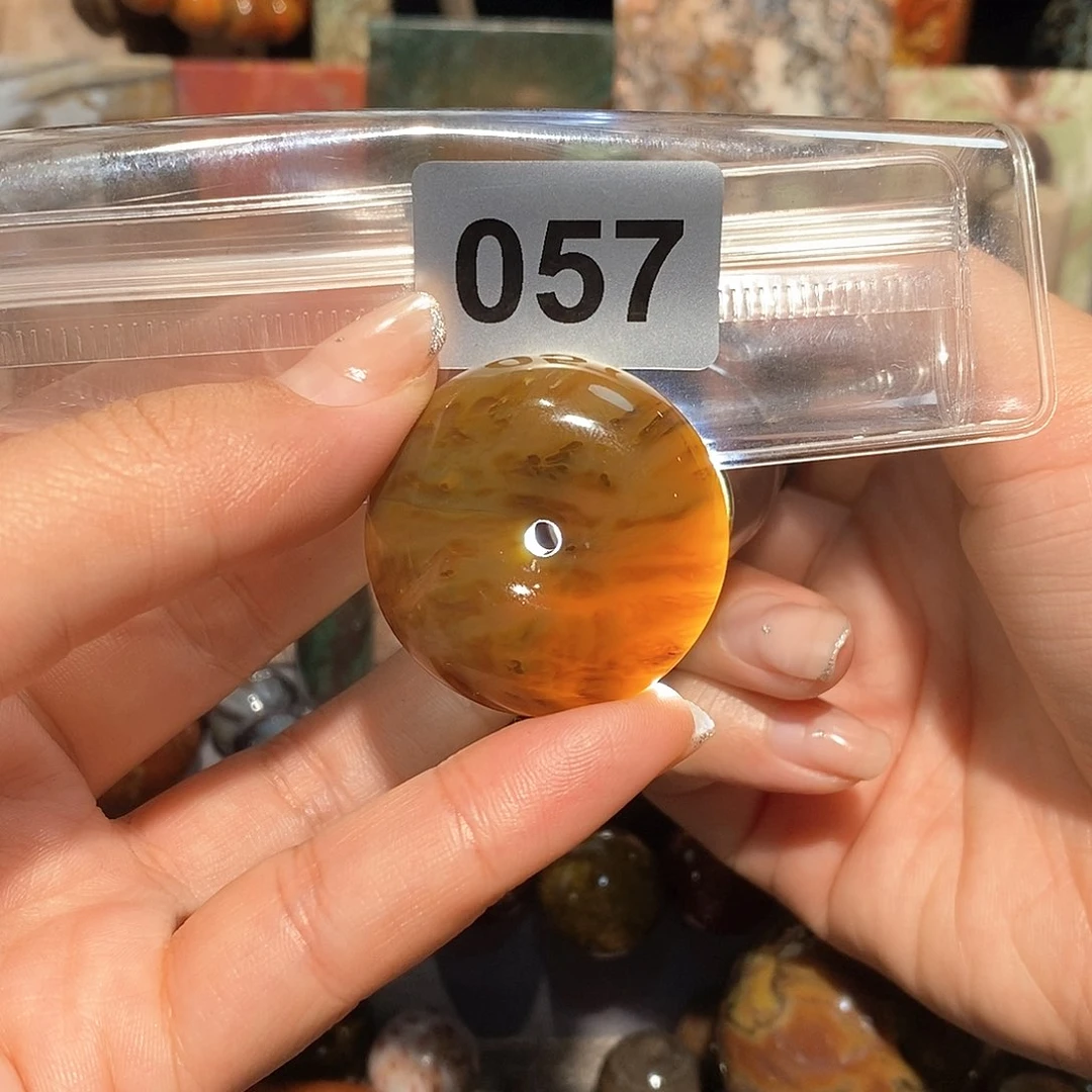 未镶嵌天然北票硅化玉吊坠硅化玉