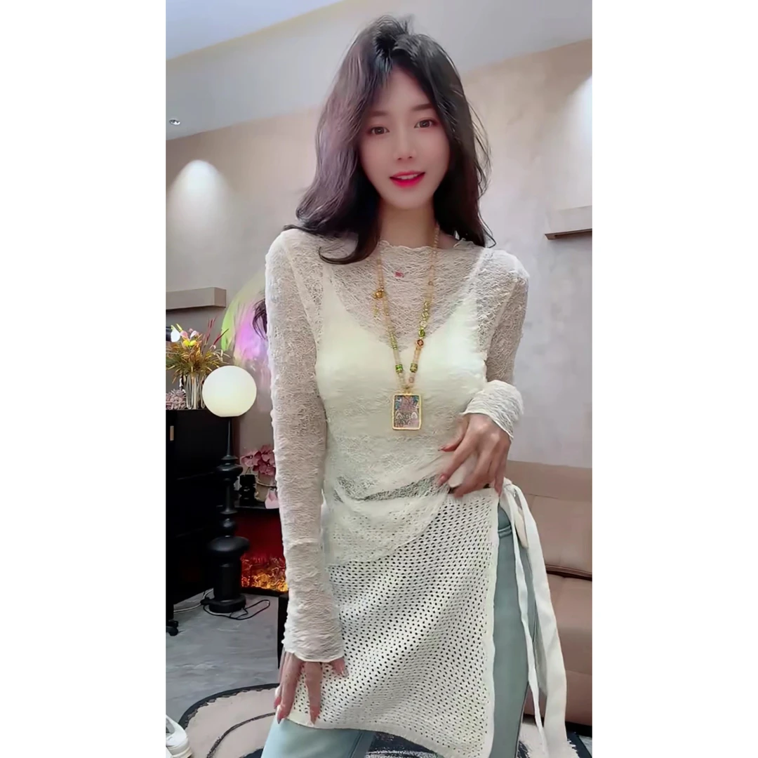木耳边蕾丝衫性感透视女人味超薄泡泡长袖修身打底衫  单件
