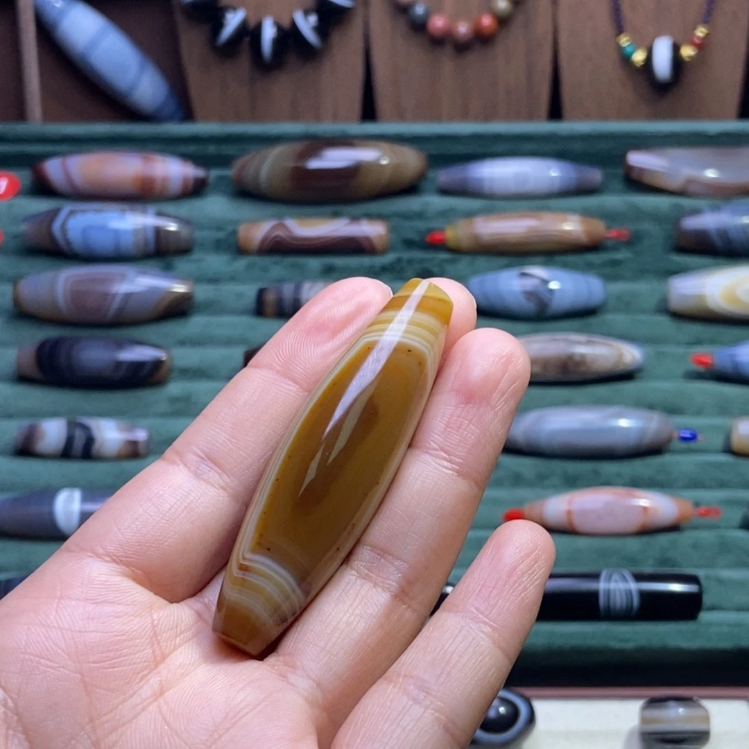 ****周玛瑙/玉髓未镶嵌颈饰