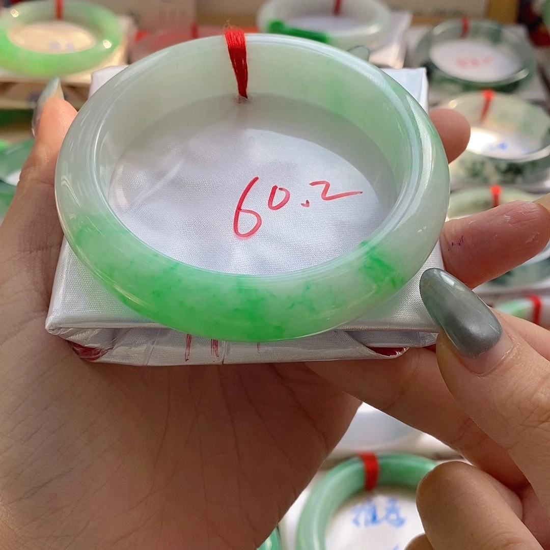 未镶嵌手镯翡翠18号