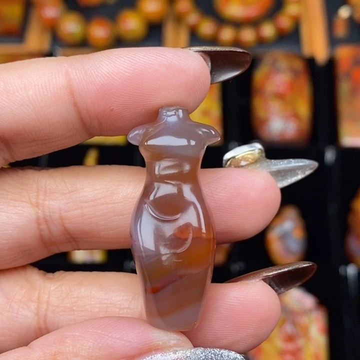 玛瑙/玉髓未镶嵌颈饰