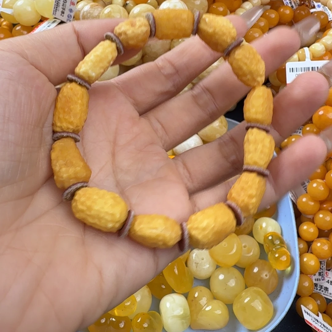 琥珀未镶嵌珠宝奇石