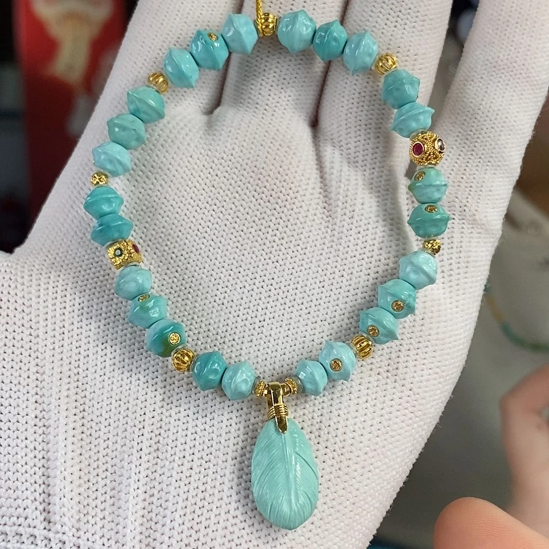 绿松石18K金镶嵌珠宝奇石