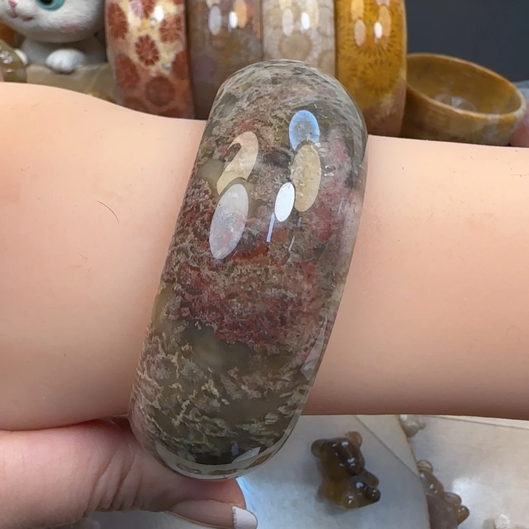 硅化珊瑚（珊瑚玉）未镶嵌手镯54-55圈