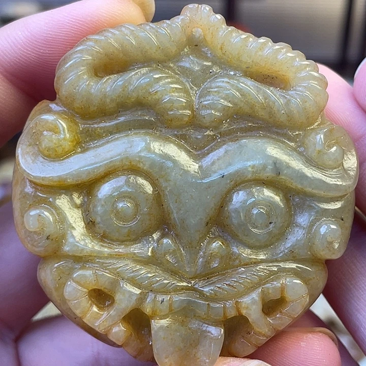 未镶嵌和田玉（糖玉）挂件