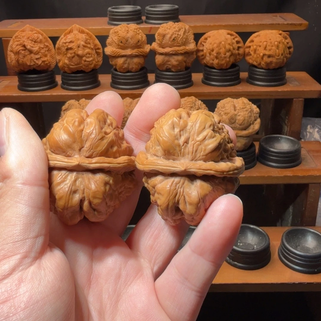 罗***炮把件核桃蛤蟆头42