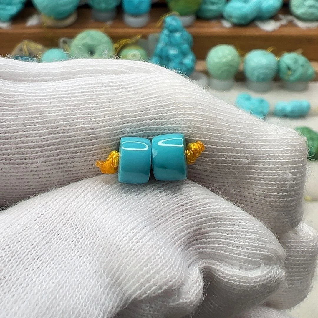 绿松石配饰未镶嵌