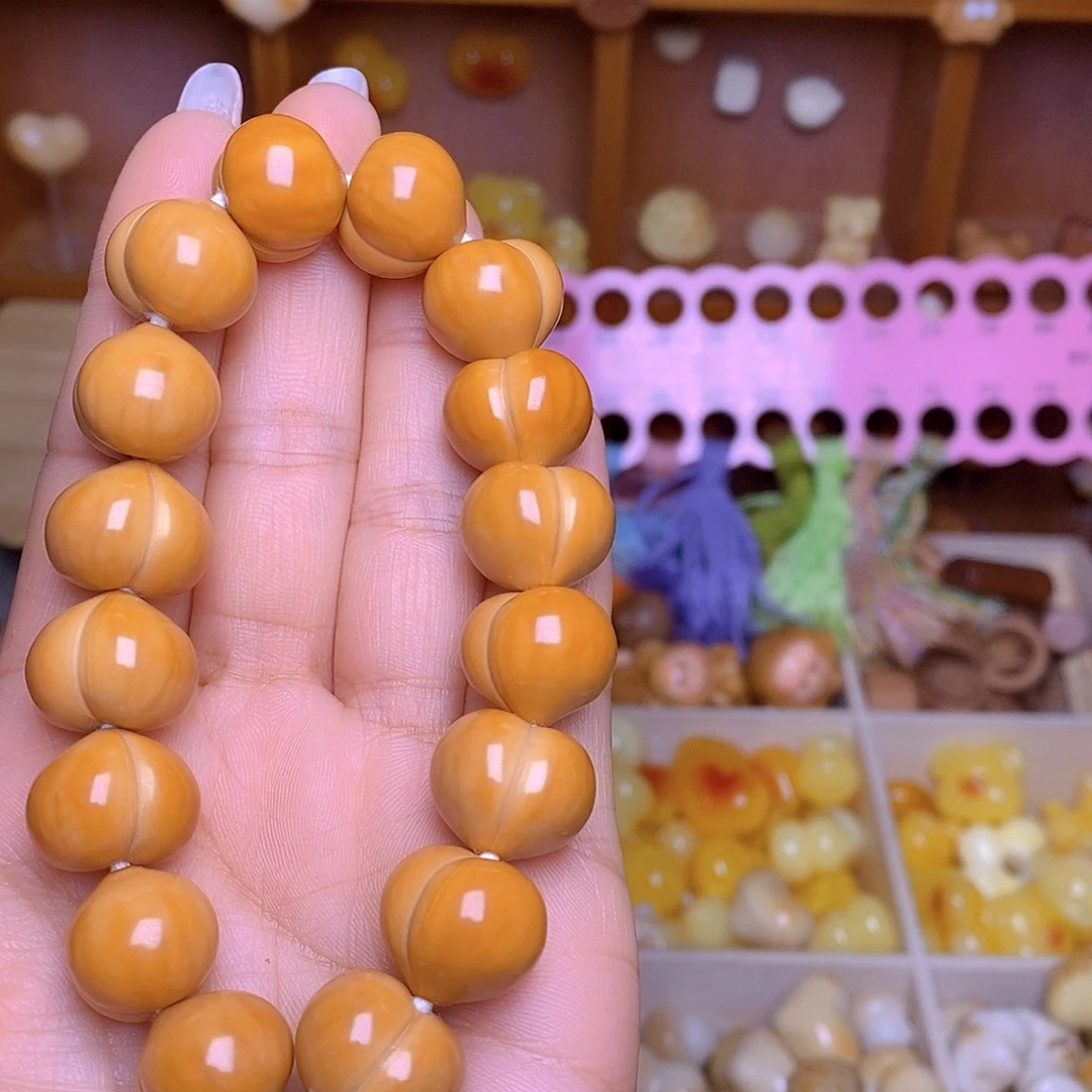 仧***乆猴头核桃吊坠16.3手工柯基手持