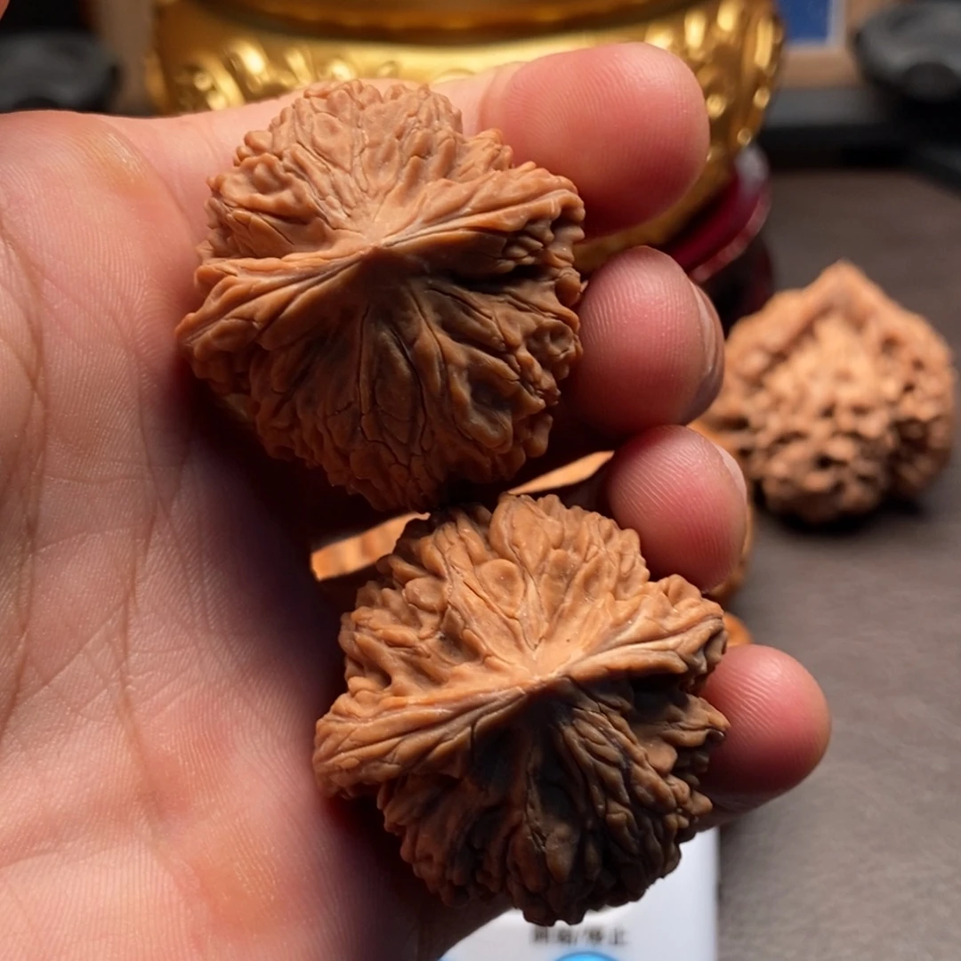文玩核桃吊坠文山