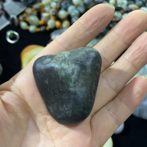和田玉（糖玉）未镶嵌车挂