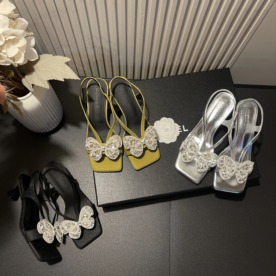 【现现】夏季新款璀璨晶钻蝴蝶气质百搭高级感外穿方头爆款凉拖鞋