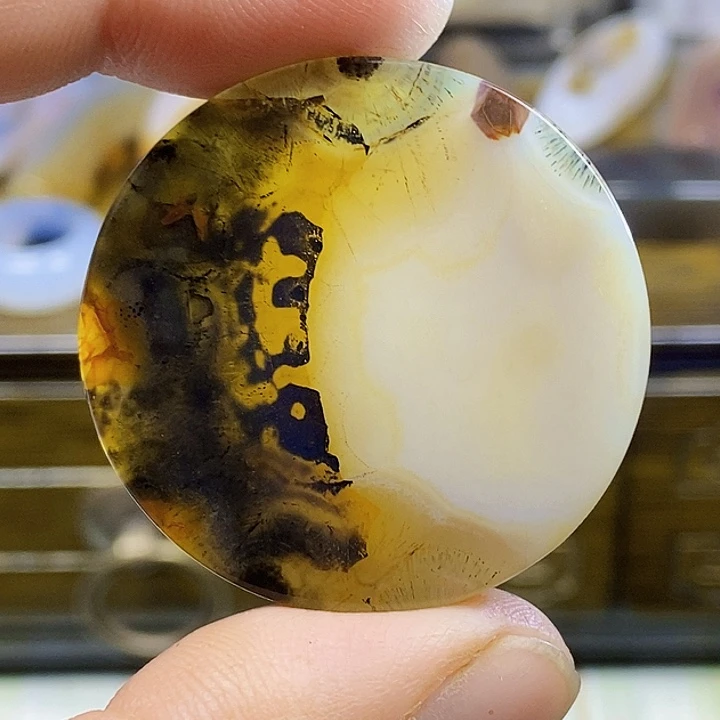 未镶嵌颈饰玛瑙/玉髓