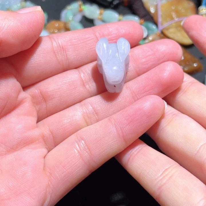 【闪购商品】翡翠颈饰未镶嵌天然翡翠