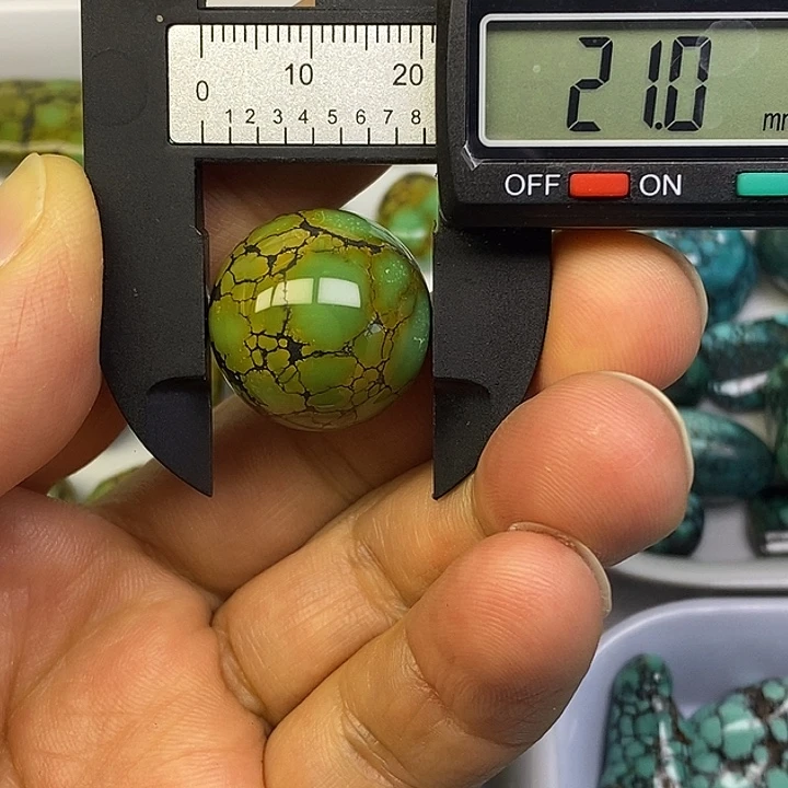 未镶嵌高瓷绿网花圆珠卡21