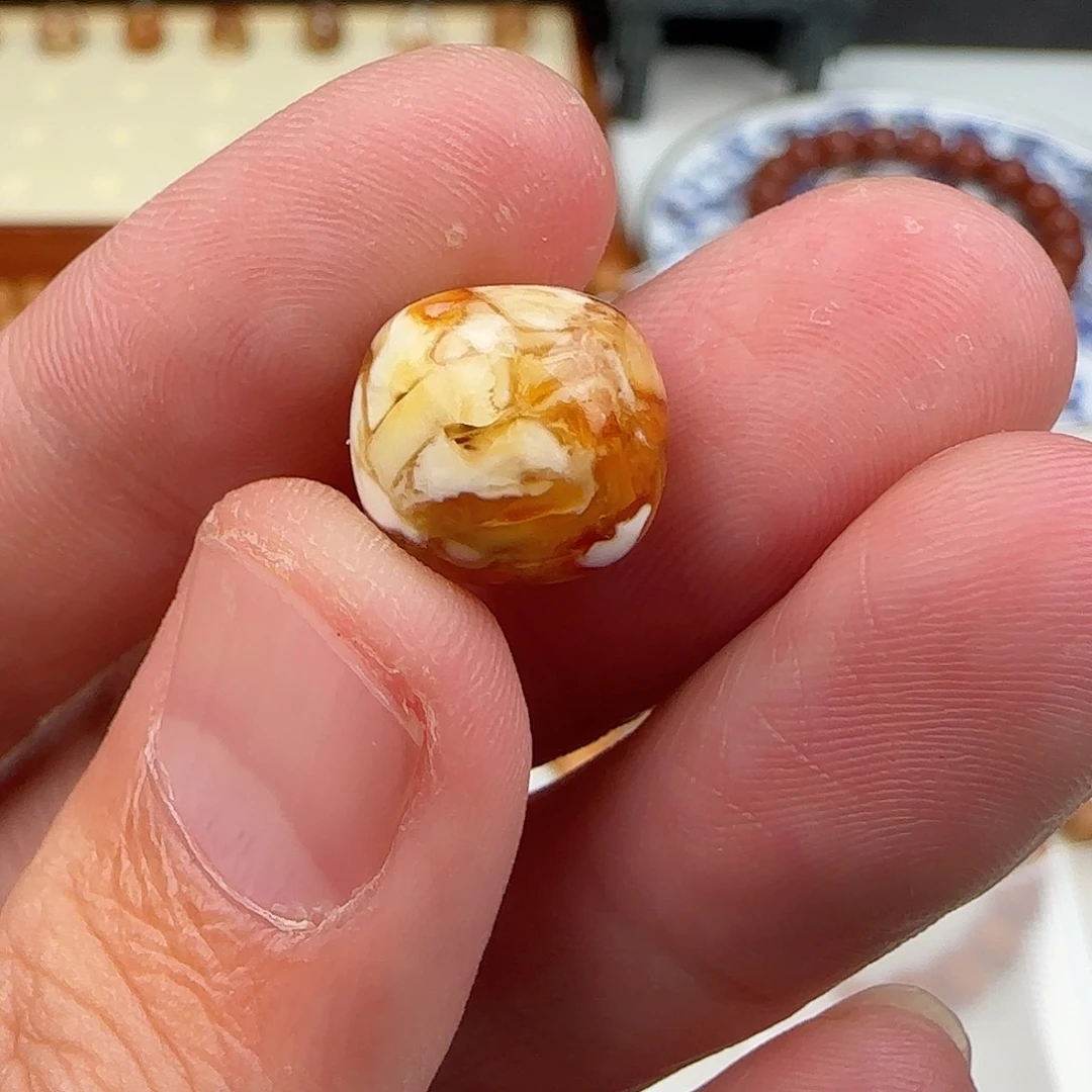 花***了猴头核桃吊坠搭配