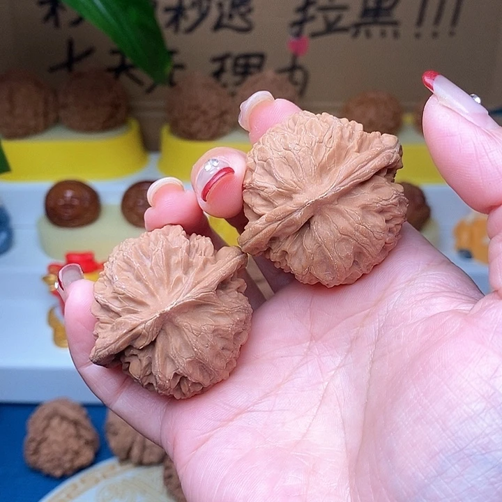 神***人文玩核桃吊坠宫灯43