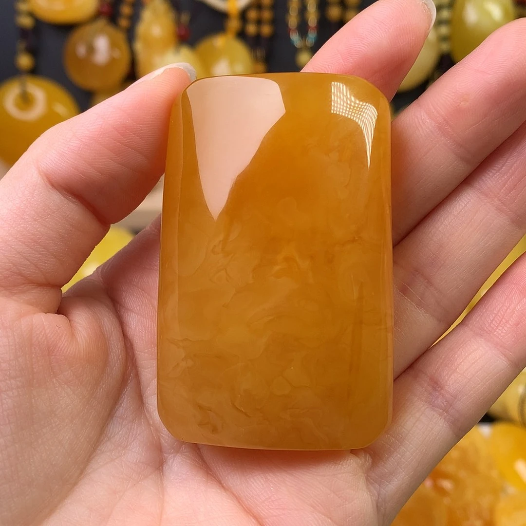 琥珀裸石未镶嵌蓝**空吊坠