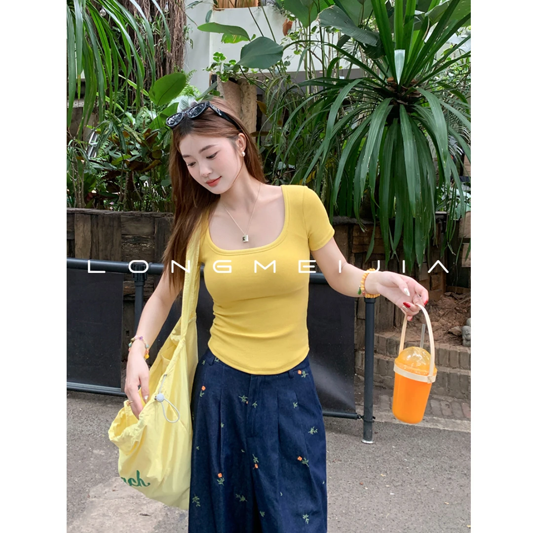 黄色方领正肩短袖T恤女2025夏季设计感褶皱收腰修身小上衣
