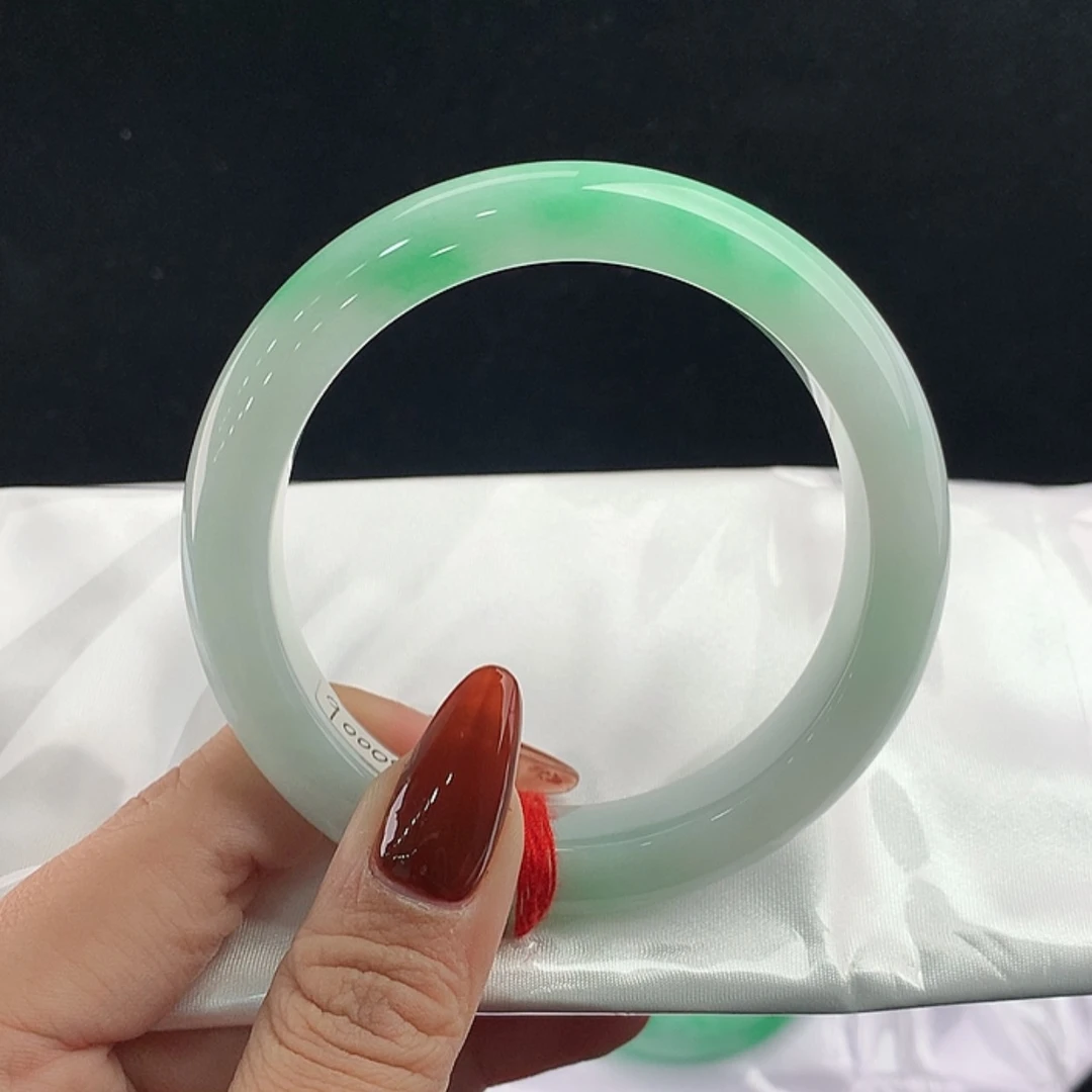【闪购商品】未镶嵌手镯翡翠正62