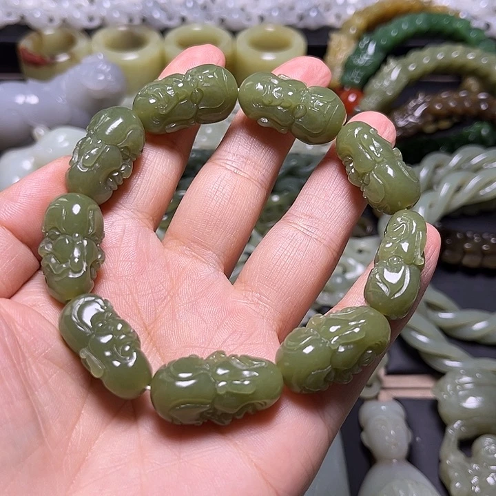 和田玉未镶嵌吊坠(不含链)