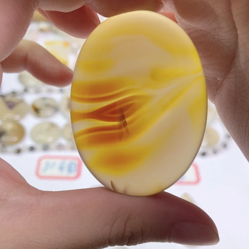 【闪购商品】玛瑙/玉髓颈饰合金