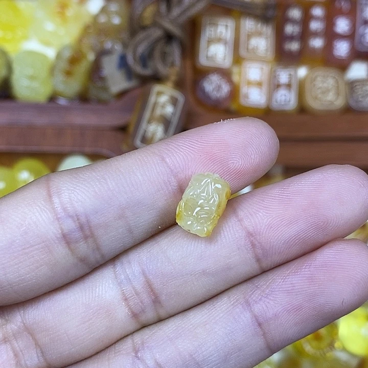 吊坠橄榄核小貔貅50