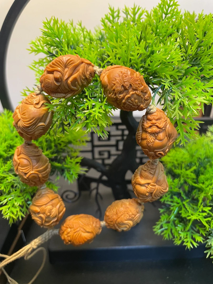 整身钟馗橄榄核雕手串