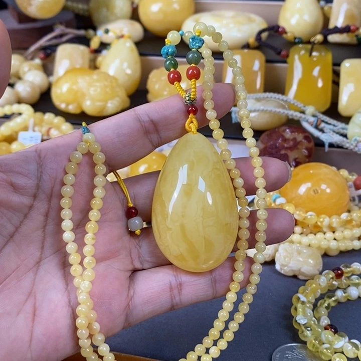 未镶嵌琥珀裸石水滴