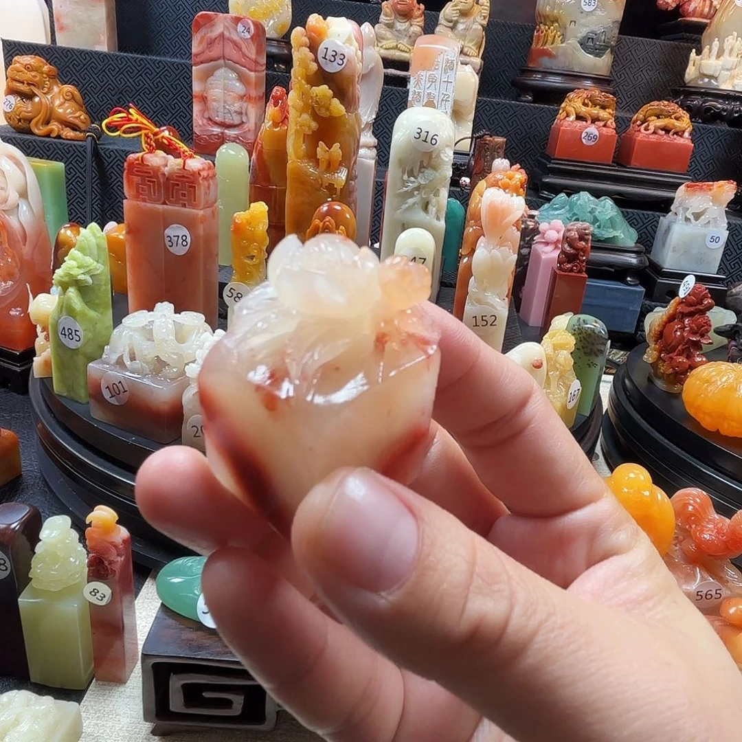 寿山石印石牡丹花