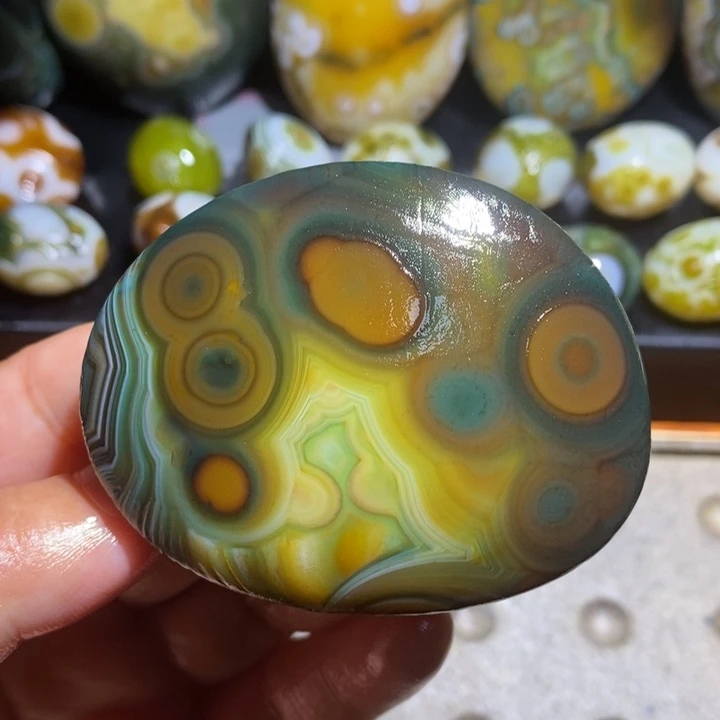 未镶嵌玛瑙/玉髓珠宝半成品7