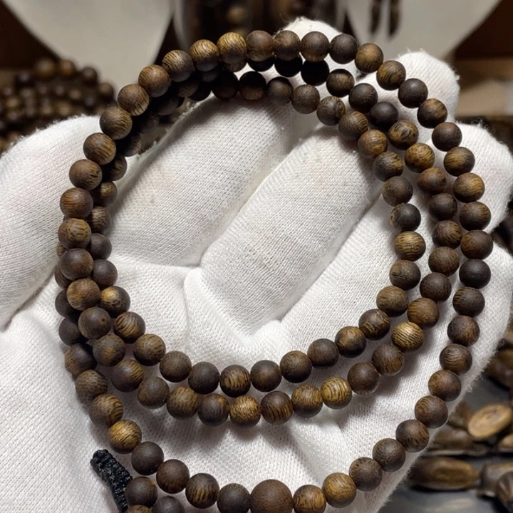 沉香碎屑沉香卡6圆珠13克加