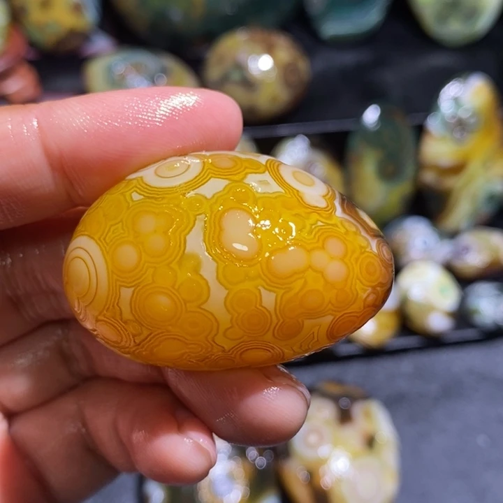 未镶嵌玛瑙/玉髓珠宝奇石