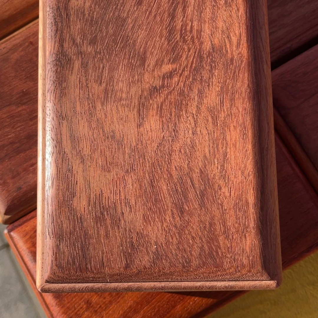 L***S贡木盒子盒子盒子盒子