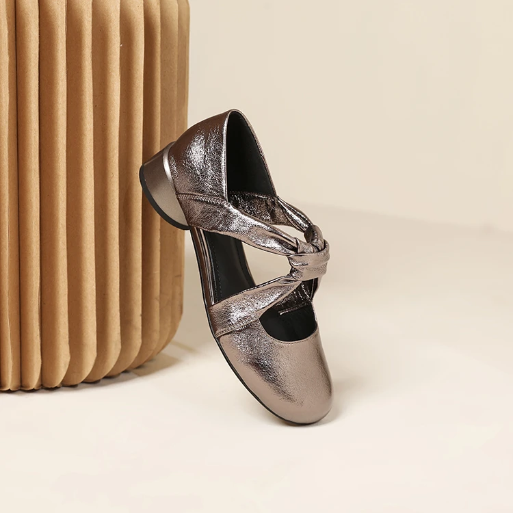 俏蔓莲~3.5cm 专柜新款羊皮百搭圆头气质软底粗跟羊皮罗马凉鞋女