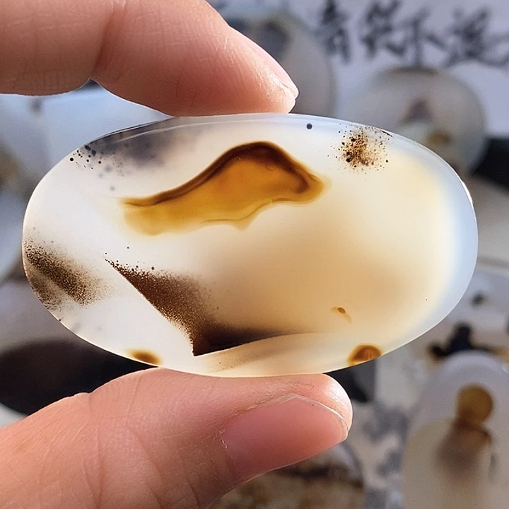玛瑙/玉髓颈饰未镶嵌
