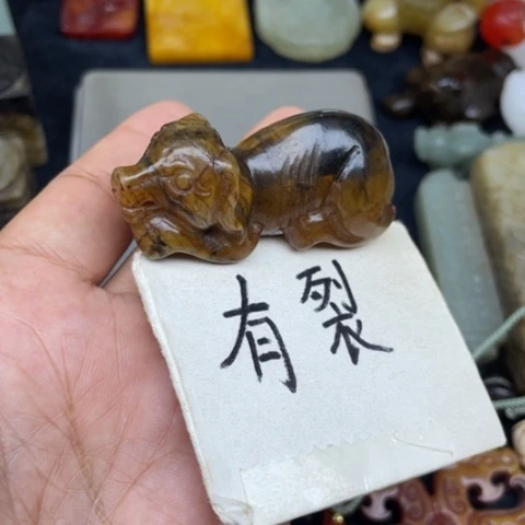 蛇纹石玉未镶嵌颈饰67