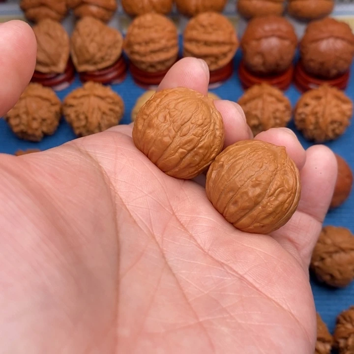 把件文玩核桃树皮球