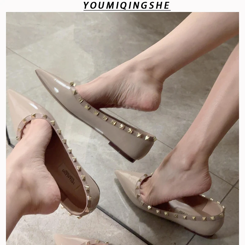 平底鞋女款2025新款爆款洋气不累脚高级感气质夏季百搭网红单鞋