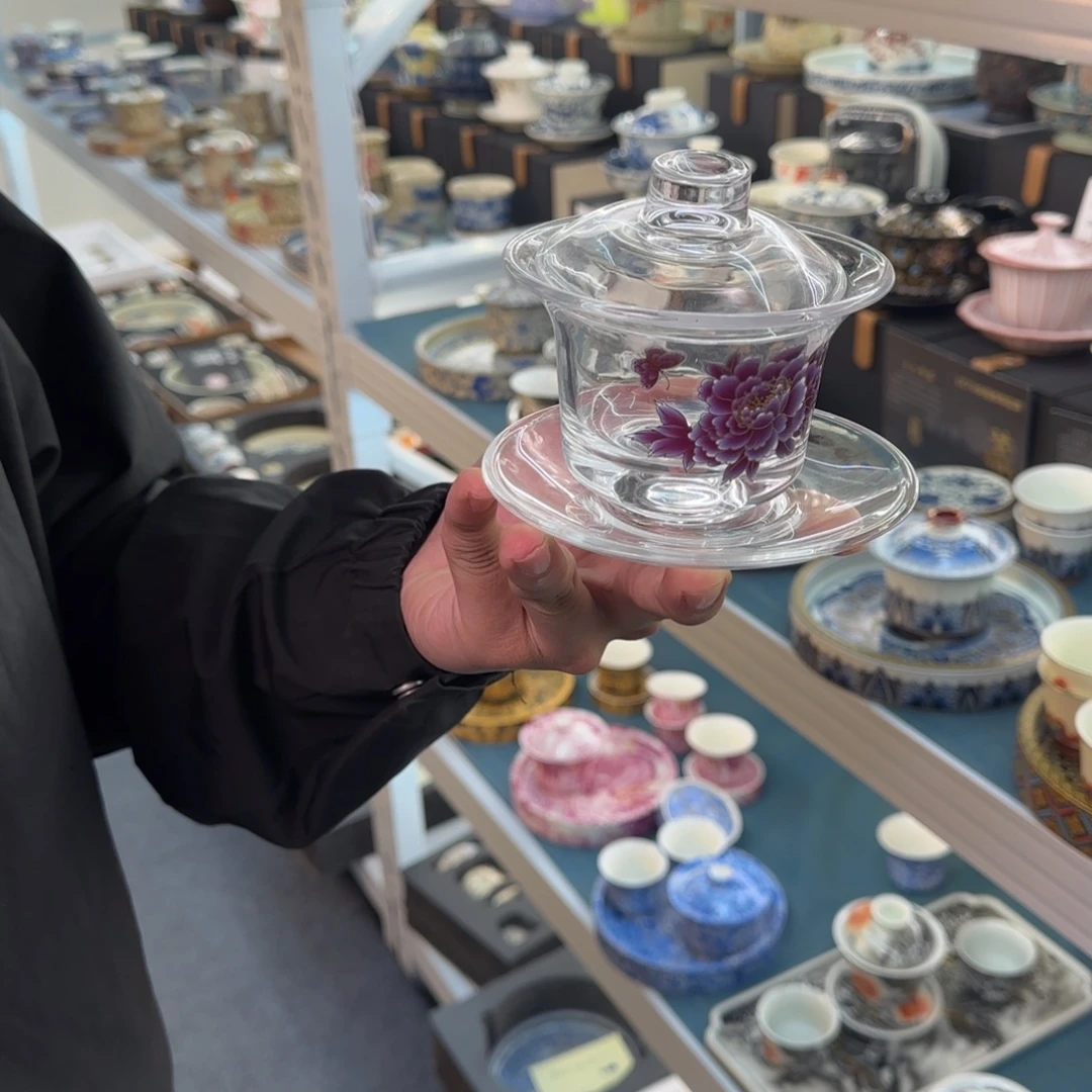 盖碗很好看很精致