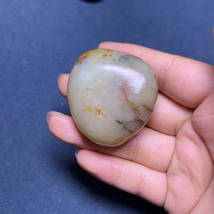 和田玉未镶嵌珠宝奇石