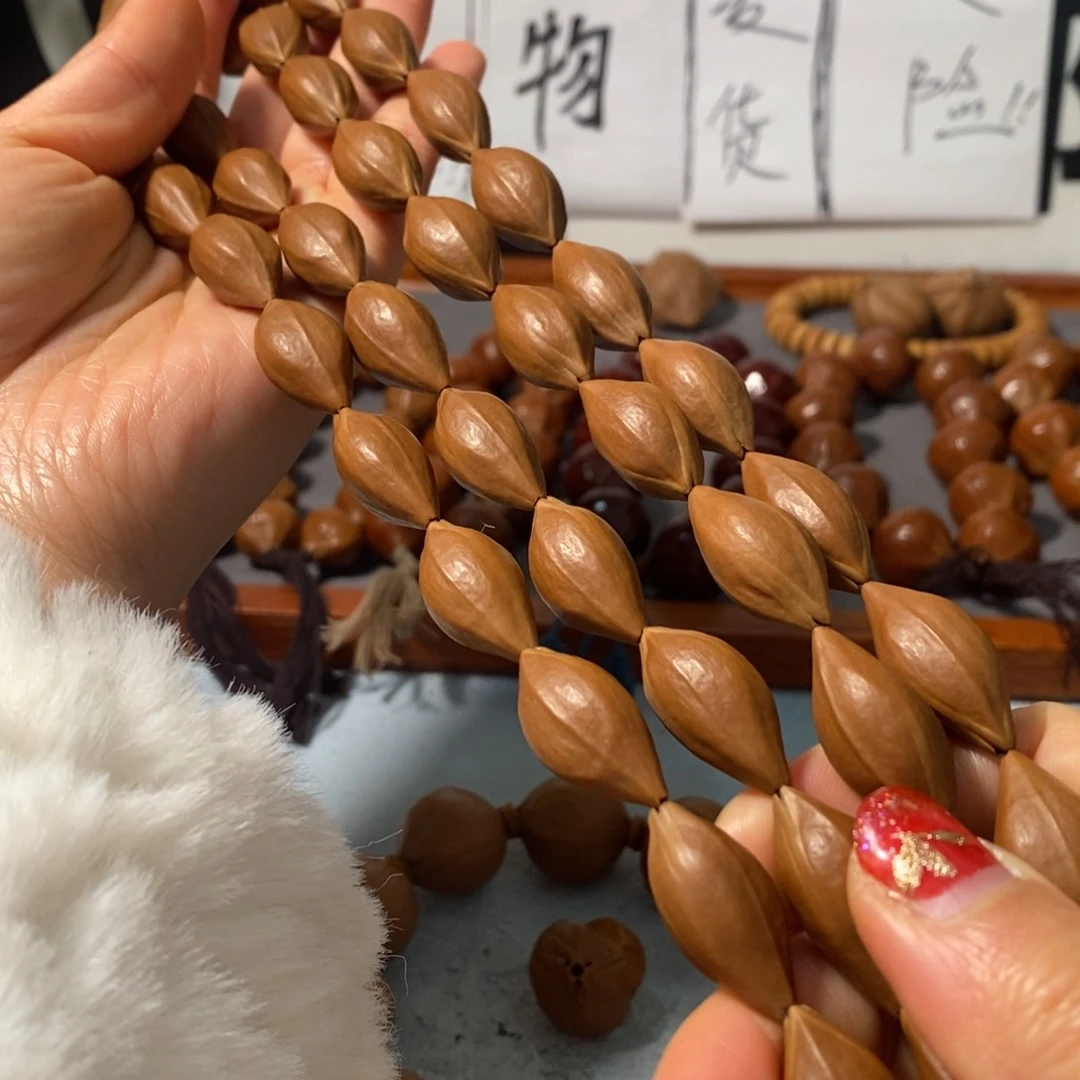 橄榄核手串4211精品铁核卜挂44+2颗+鬼脸