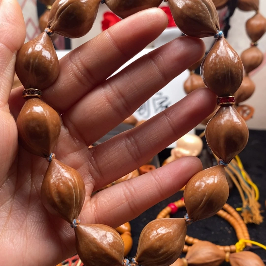 橄榄核手串/手链蜜桃1.8福利