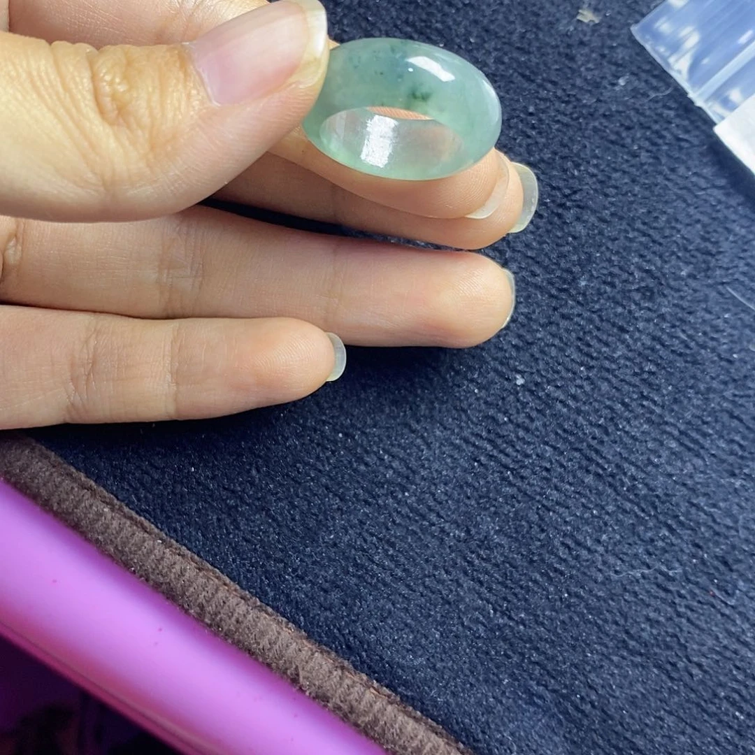 定制翡翠未镶嵌缅甸天然翡翠A货